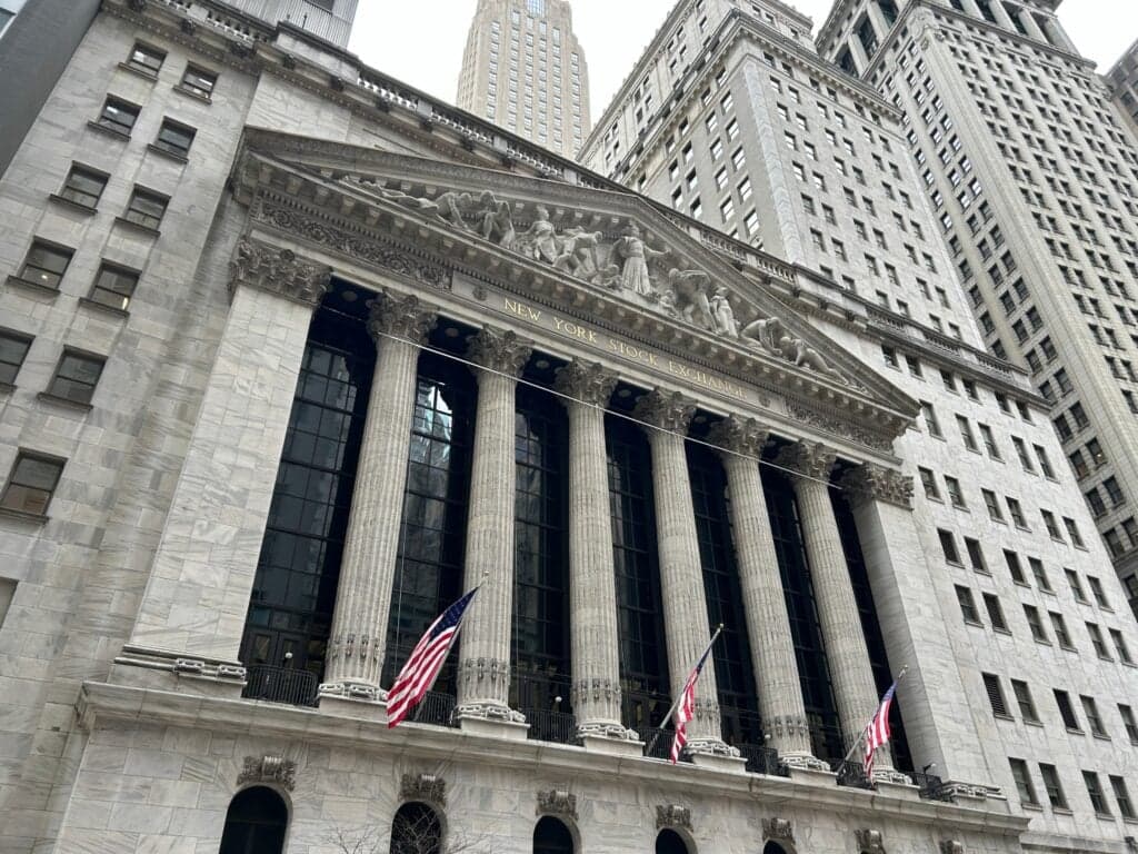 Top 3 Tech And Telecom Stocks That Are Set To Fly In February